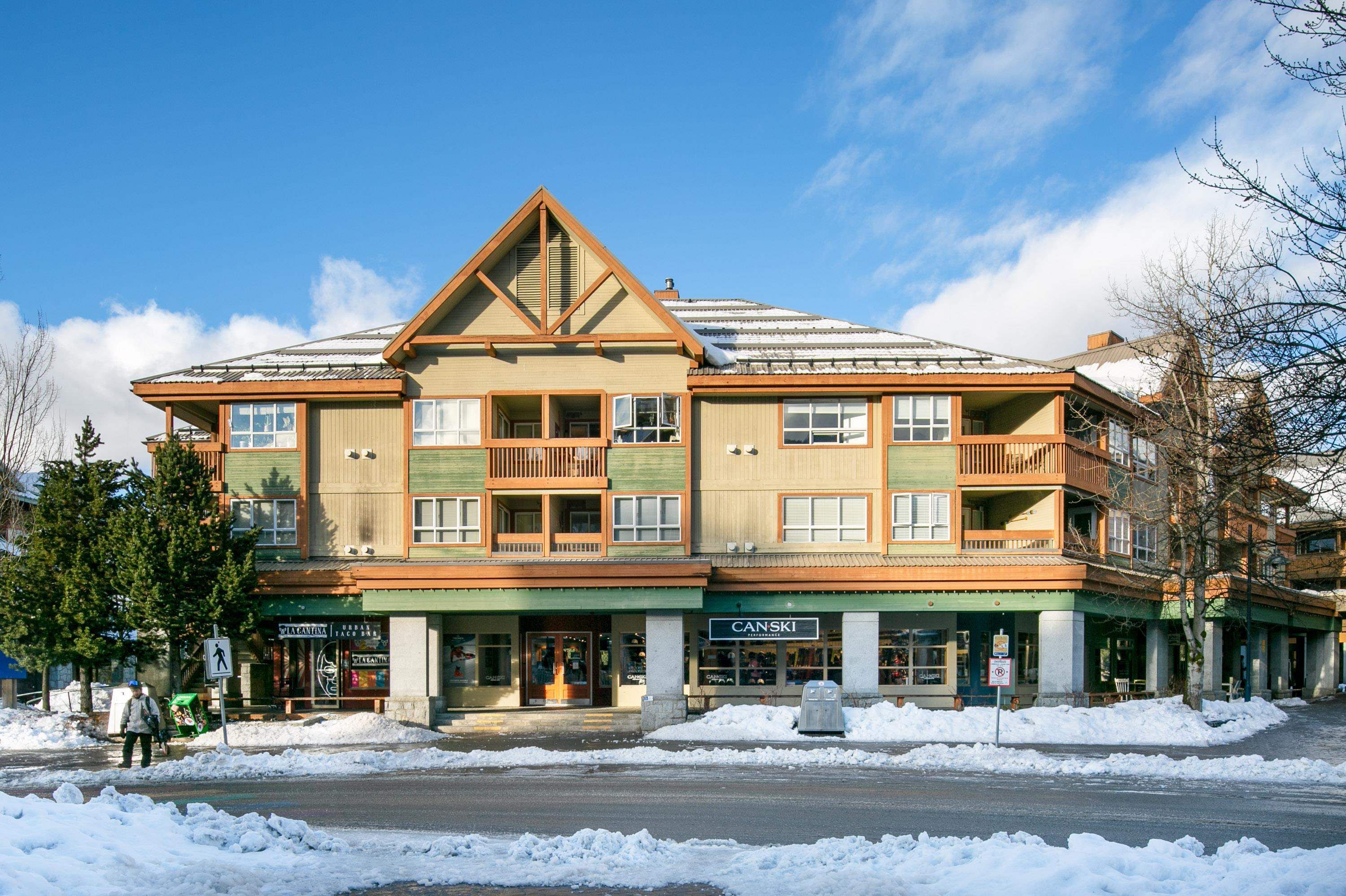 Main Photo: 353 4340 LORIMER Road in Whistler: Whistler Village Condo for sale in "MARKETPLACE LODGE" : MLS®# R2648995