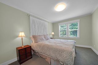 Photo 25: 247 E QUEENS Road in North Vancouver: Upper Lonsdale Townhouse for sale in "QUEENS COURT" : MLS®# R2701837