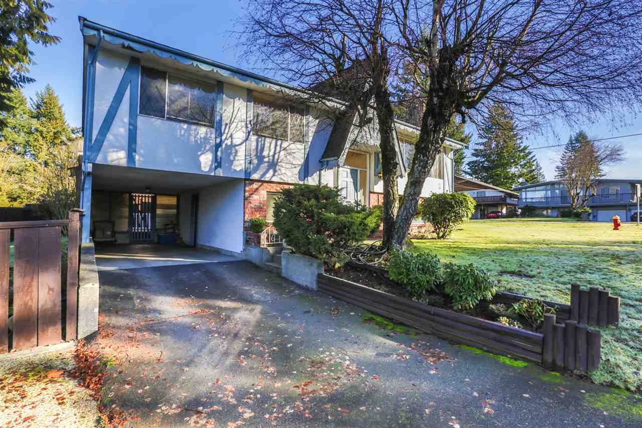 Main Photo: 985 SMITH Avenue in Coquitlam: Central Coquitlam House for sale : MLS®# R2033159