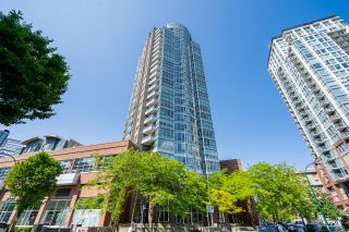 Photo 3: 602 63 KEEFER Place in Vancouver: Downtown VW Condo for sale in "EUROPA" (Vancouver West)  : MLS®# R2853557