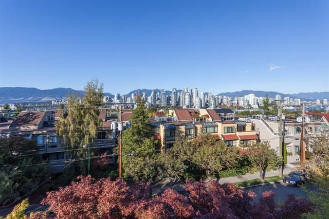 Photo 4: Photos: 1282 W 7TH AV in VANCOUVER: Fairview VW Townhouse for sale (Vancouver West)  : MLS®# R2212051
