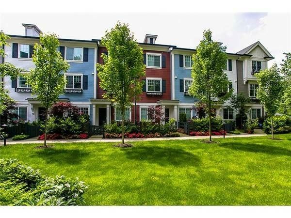 Main Photo: 92 3010 RIVERBEND DRIVE in : Coquitlam East Townhouse for sale : MLS®# R2156813