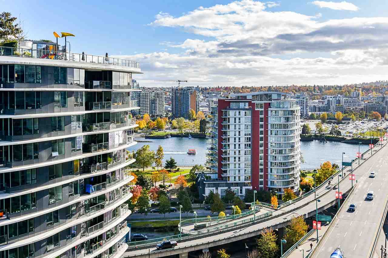 Main Photo: 1611 89 NELSON Street in Vancouver: Yaletown Condo for sale in "ARC" (Vancouver West)  : MLS®# R2515493