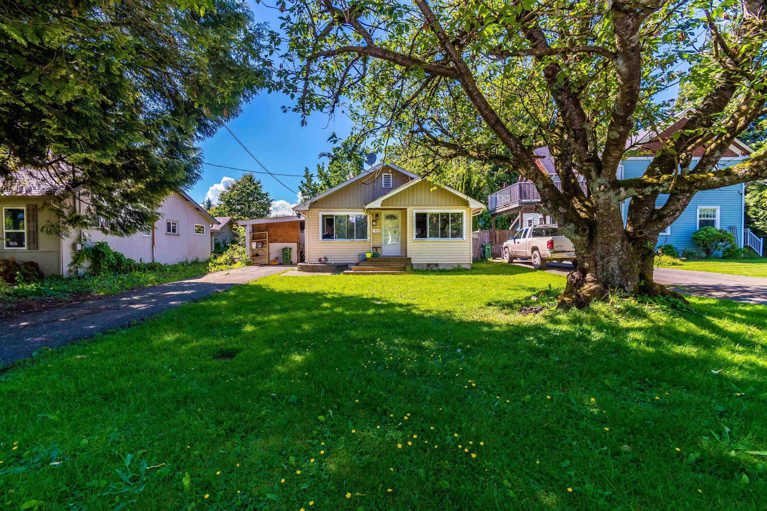 Main Photo: 9475 STANLEY Street in Chilliwack: Chilliwack Proper West House for sale : MLS®# R2715798