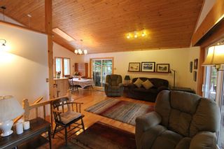 Photo 9: 5244 NE Meadow Creek Road in Celista: North Shuswap House for sale (Shuswap)  : MLS®# 10110324