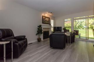Photo 3: 8 21960 RIVER Road in Maple Ridge: West Central Townhouse for sale in "Foxborough" : MLS®# R2499819