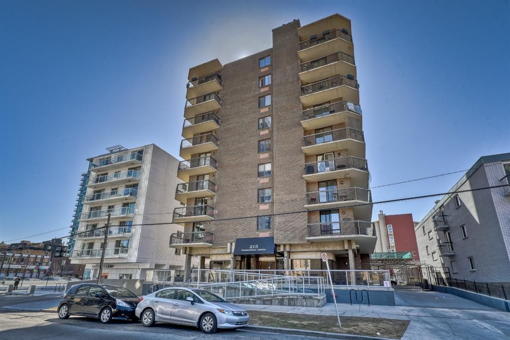 Main Photo: 402 215 14 Avenue SW in Calgary: Beltline Apartment for sale : MLS®# A1095956