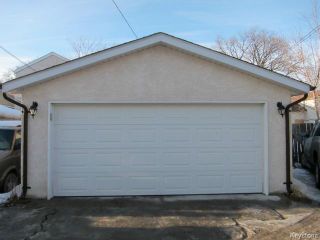 Photo 9: 520 Brandon Avenue in WINNIPEG: Manitoba Other Residential for sale : MLS®# 1505091