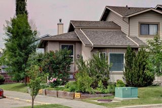 Photo 1: 110 DEERFIELD Terrace SE in Calgary: Deer Ridge House for sale : MLS®# C4123944