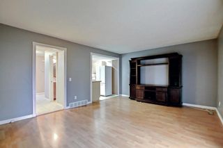 Photo 3: 63 4810 40 Avenue SW in Calgary: Glamorgan Row/Townhouse for sale : MLS®# A1170300