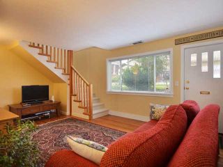 Photo 6: 3058 GLEN Drive in Vancouver: Mount Pleasant VE House for sale in "Cedar Cottage" (Vancouver East)  : MLS®# V937077