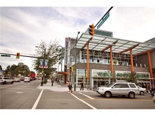 Photo 10: PH1 587 W 7TH Avenue in Vancouver: Fairview VW Condo for sale in "AFFINITI" (Vancouver West)  : MLS®# V848566