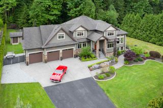 Photo 1: 26220 126 Avenue in Maple Ridge: Websters Corners House for sale in "Whispering Falls" : MLS®# R2461490