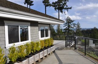 Photo 1: 4798 HEADLAND Place in West Vancouver: Caulfeild Home for sale ()  : MLS®# V824639