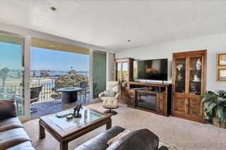 Photo 10: MISSION BEACH Condo for sale : 2 bedrooms : 3696 Bayside Walk #B in San Diego
