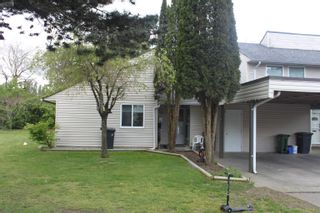 Photo 3: 18 3030 TRETHEWEY Street in Abbotsford: Abbotsford West Townhouse for sale : MLS®# R2876210