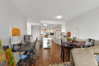 Photo 11: 216 9805 Second St in Sidney: Si Sidney North-East Condo for sale : MLS®# 963003