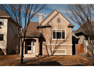 Photo 1: 15 ELGIN Drive SE in Calgary: McKenzie Towne House for sale : MLS®# C4054880
