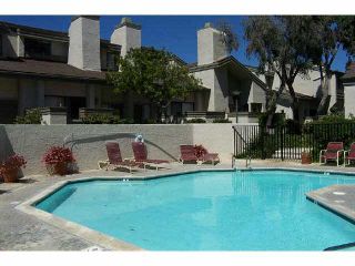 Photo 6: LA JOLLA Residential for sale or rent : 2 bedrooms : 3216 Caminito Eastbluff #65