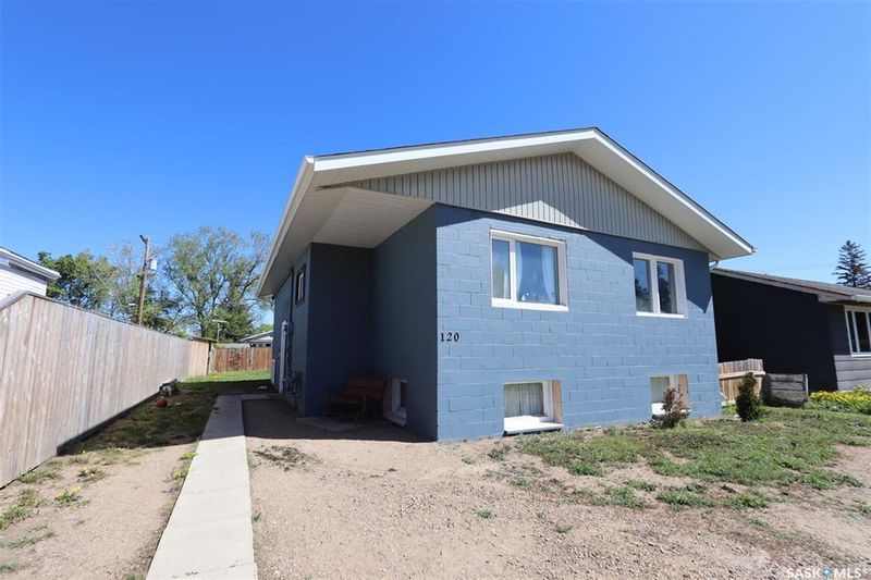 FEATURED LISTING: 120 26th Street West Prince Albert
