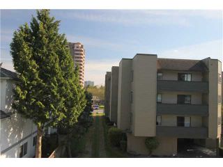 Photo 2: # 210 6420 BUSWELL ST in Richmond: Brighouse Condo for sale : MLS®# V1120512