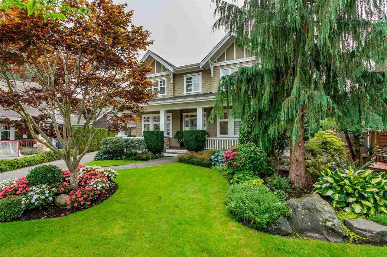 Main Photo: 2411 125 Street in Surrey: Crescent Bch Ocean Pk. House for sale in "CRESCENT HEIGHTS" (South Surrey White Rock)  : MLS®# R2499568