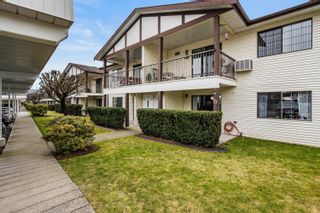 Photo 1: 54 32718 GARIBALDI Drive in Abbotsford: Abbotsford West Townhouse for sale in "Fircrest" : MLS®# R2754216