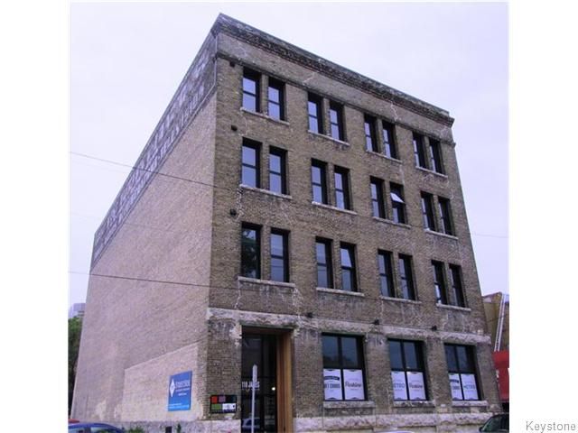 Main Photo: 110 James Avenue in Winnipeg: Central Winnipeg Condominium for sale : MLS®# 1615861