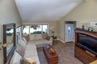 Photo 4: SOLANA BEACH Townhouse for sale : 3 bedrooms : 523 Turfwood Lane
