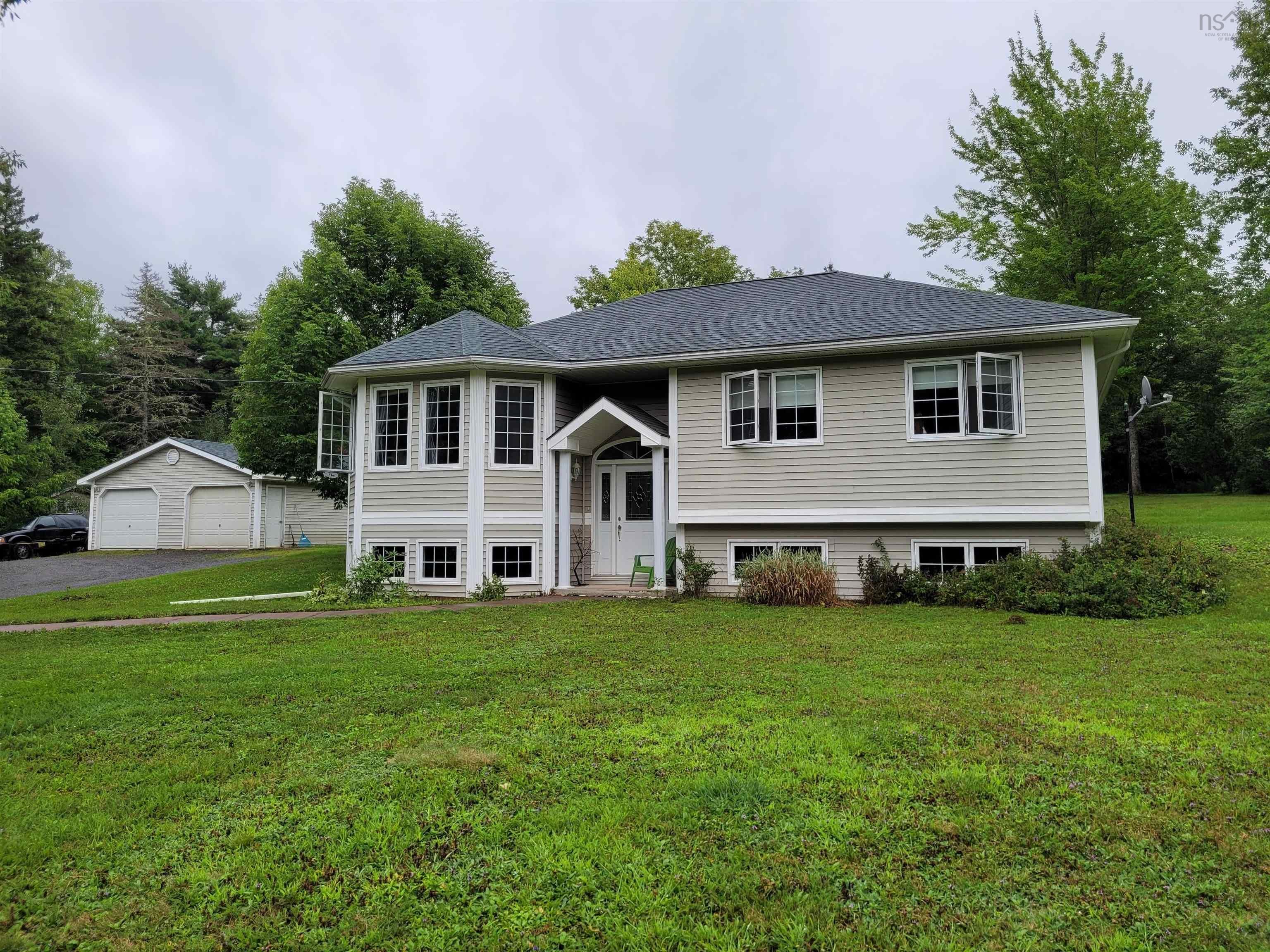 Main Photo: 272 Wallace Road in Hazel Glen: 108-Rural Pictou County Residential for sale (Northern Region)  : MLS®# 202220727