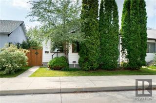 Photo 1: 196 Mighton Avenue in Winnipeg: Elmwood Residential for sale (3A)  : MLS®# 1823934