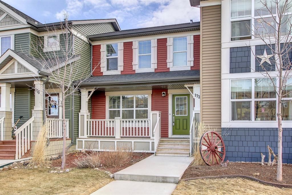 Main Photo: 172 Sunvalley Road: Cochrane Row/Townhouse for sale : MLS®# A1209421