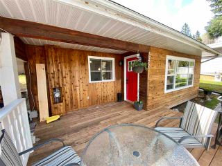 Photo 3: 3577 PERRIN Road in Prince George: Hart Highway House for sale in "Hart Highway" (PG City North (Zone 73))  : MLS®# R2579403