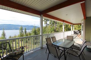 Photo 17: 7524 Stampede Trail: Anglemont House for sale (North Shuswap)  : MLS®# 10192018