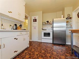 Photo 7: 349/51 Kipling St in VICTORIA: Vi Fairfield West Full Duplex for sale (Victoria)  : MLS®# 744993