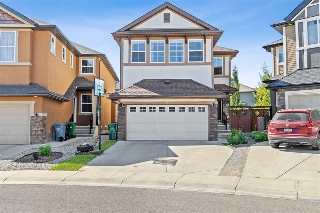 Main Photo: 31 Everbrook Crescent SW in Calgary: Evergreen Detached for sale : MLS®# A2062977