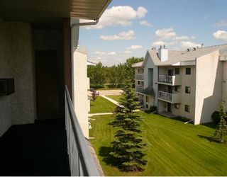 Photo 6: 2301 100 PLAZA Drive in WINNIPEG: Fort Garry / Whyte Ridge / St Norbert Condominium for sale (South Winnipeg)  : MLS®# 2710677