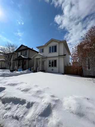 Photo 1: 136 Juniper Street: Fort McMurray Detached for sale : MLS®# A2037961