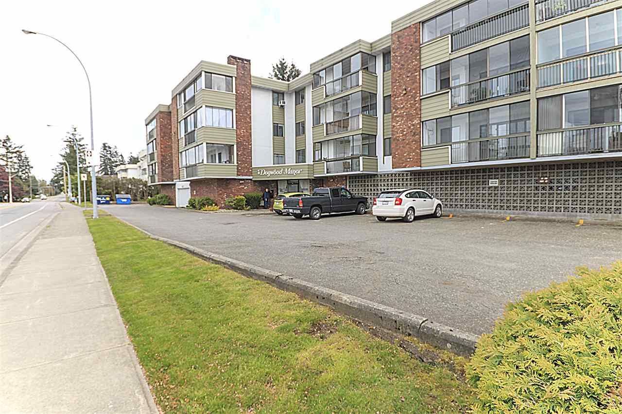 Main Photo: 203 32040 PEARDONVILLE Road in Abbotsford: Abbotsford West Condo for sale in "Dogwood Manor" : MLS®# R2166027