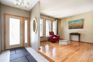 Photo 4: 38 Reese Cove in Winnipeg: Normand Park Residential for sale (2C)  : MLS®# 202211407