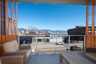 Photo 8: 305 256 E 2ND Avenue in Vancouver: Mount Pleasant VE Condo for sale in "The Jacobsen" (Vancouver East)  : MLS®# R2872412