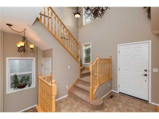 Photo 2: 449 ELGIN Way SE in Calgary: McKenzie Towne Residential Detached Single Family for sale : MLS®# C3653547