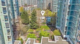 Photo 4: 3R 1077 MARINASIDE Crescent in Vancouver: Yaletown Townhouse for sale in "MARINASIDE RESORT" (Vancouver West)  : MLS®# R2894311
