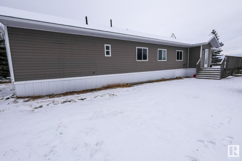 FEATURED LISTING: 461063 RGE RD 10 Rural Wetaskiwin County