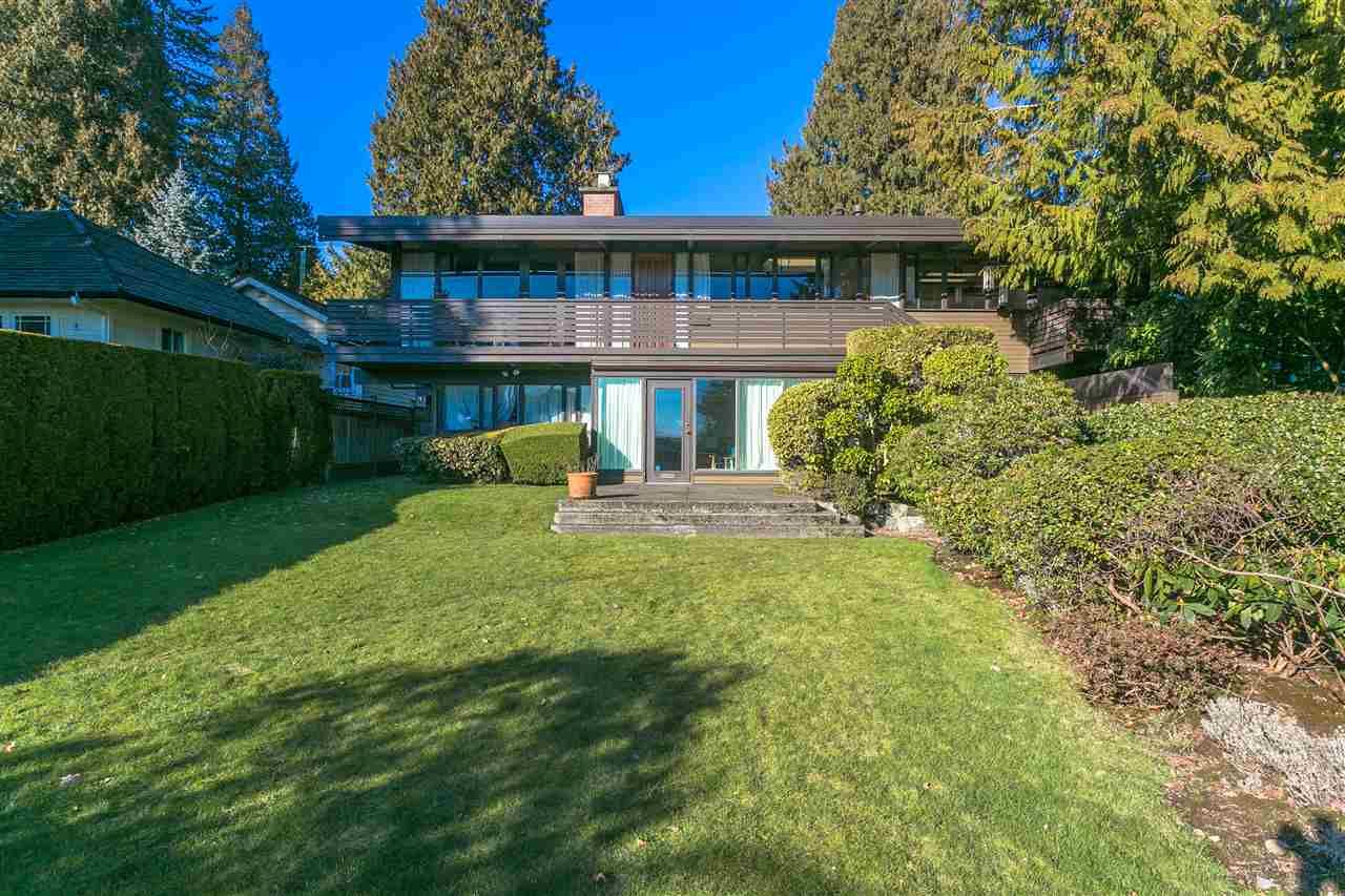 Main Photo: 3945 W 39TH Avenue in Vancouver: Dunbar House for sale (Vancouver West)  : MLS®# R2356381