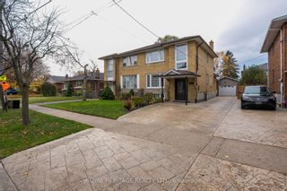 Photo 2: 93 Wyndcliff Crescent in Toronto: Victoria Village House (2-Storey) for sale (Toronto C13)  : MLS®# C7279162