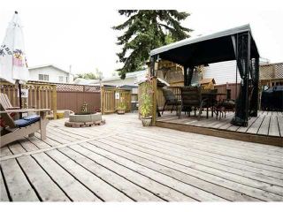 Photo 12: 7027 18 Street SE in CALGARY: Lynnwood Riverglen Residential Detached Single Family for sale (Calgary)  : MLS®# C3553776