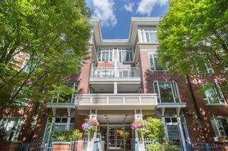 Photo 1: 411 2628 YEW Street in Vancouver: Kitsilano Condo for sale in "Connaught Place" (Vancouver West)  : MLS®# R2377344