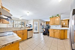 Photo 7: 388 Hawkland Circle NW in Calgary: Hawkwood Detached for sale : MLS®# A2034492