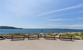 Photo 20: 104 1930 MARINE Drive in West Vancouver: Ambleside Condo for sale in "PARK MARINE" : MLS®# R2427071
